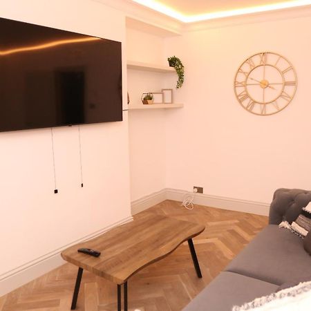 Star London Edgware Road 2-Bed Havenアパートメント エクステリア 写真