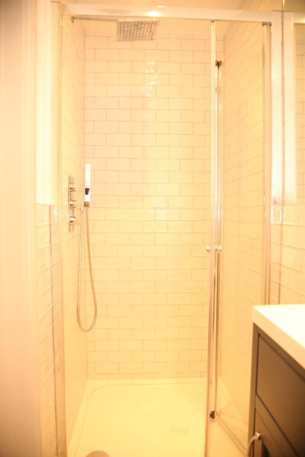 Star London Edgware Road 2-Bed Havenアパートメント エクステリア 写真